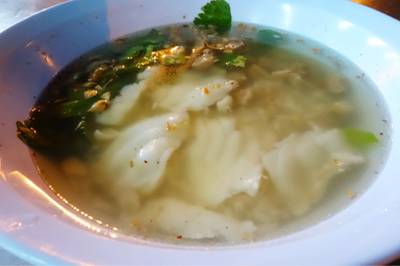 ร้านอาหาร ปิ่นเกล้า หัวปลาหม้อไฟ