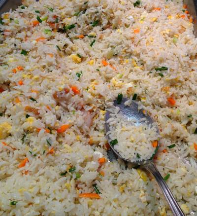 ข้าวผัด ที่ ร้านอาหาร บอยโพนยางคำ รัชดา36
