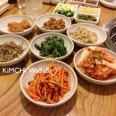 เครื่องเคียง ที่ ร้านอาหาร Kwang Han Roo