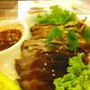 คอหมูย่าง ที่ ร้านอาหาร Banana Leaf Promenade