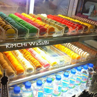 ตู้ขนม ที่ ร้านอาหาร Lacerise