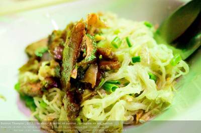 ร้านอาหาร สว่าง บะหมี่เกี๊ยวกุ้งก้ามปู ร้านอาหาร สว่าง บะหมี่เกี๊ยวกุ้งก้ามปู