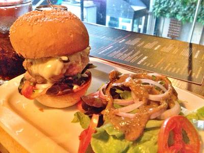 Le perisian *.* ที่ ร้านอาหาร Bangkok Burger Co. ทองหล่อ 10