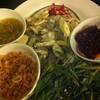 หอยนางรมทรงเครื่องให้มาเยอะมากครับสองคนกินไม่หมดเลย ที่ ร้านอาหาร ครัวไอทะเล
