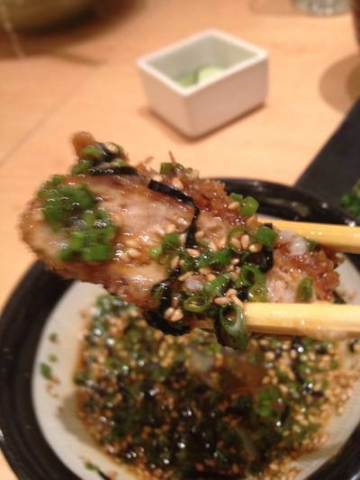 หมูทอดชุ่มซอส อร่อย ที่ ร้านอาหาร Saboten Central World