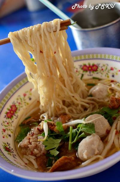 ร้านอาหาร ก๋วยเตี๋ยวติดแอร์ เจ๊จวน