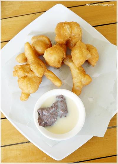 ร้านอาหาร บ้านถั่วเย็น