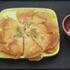 crispy prawn cake (ไก่สวรรค์ ชื่อไก่แต่ทำจากกุ้ง Q_Q หร่อยมว๊ากกก