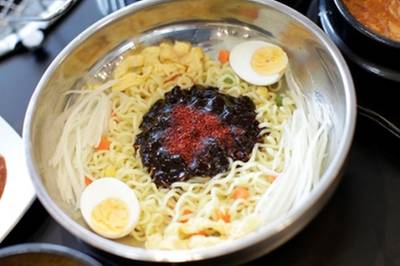 ร้านอาหาร Salang Korean BBQ Buffet  สุขุมวิท 93