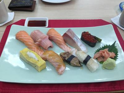 ร้านอาหาร Joushitsu Sushi ร้านอาหาร Joushitsu Sushi