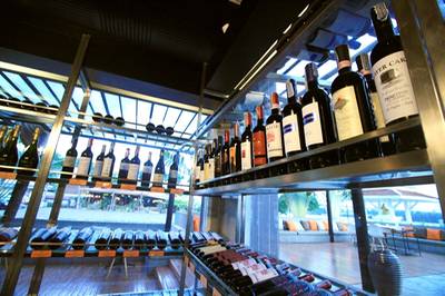 ร้านอาหาร Buri Tara Wine Bar & Restaurant