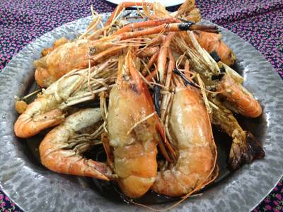 กุ้งอบภูเขาไฟ ที่ ร้านอาหาร กุ้งอบภูเขาไฟ