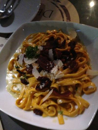 ร้านอาหาร Wine Connection Deli & Bistro K-Village