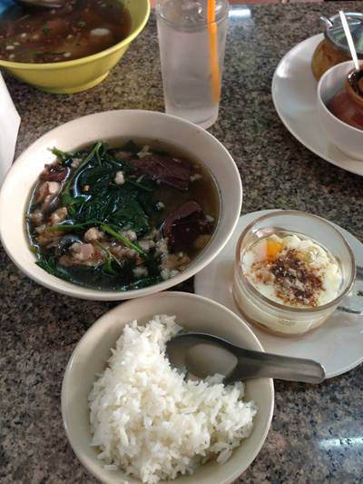 ร้านอาหาร ต้มเลือดหมูจิง จู ฉ่าย