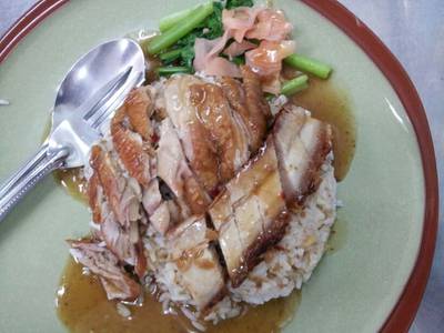 ร้านอาหาร สายทองโภชนา