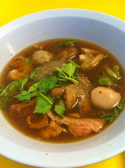 เกาเหลาเนื้อรวม อร่อยสุด ๆ ที่ ร้านอาหาร วัฒนาพานิช ก๋วยเตี๋ยวเนื้อ เกาเหลาเนื้อรวม อร่อยสุด ๆ ที่ ร้านอาหาร วัฒนาพานิช ก๋วยเตี๋ยวเนื้อ