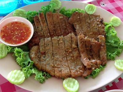 หมูตะไคร้ ที่ ร้านอาหาร เอี้ยเซี้ยฮวด หมูตะไคร้ ที่ ร้านอาหาร เอี้ยเซี้ยฮวด