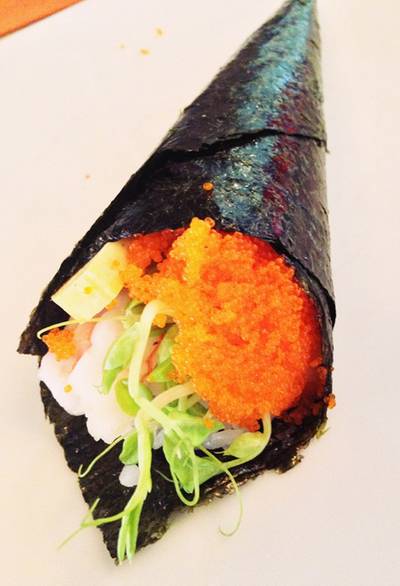 California Roll ที่ ร้านอาหาร The Square Novotel Bangkok Siam Square California Roll ที่ ร้านอาหาร The Square Novotel Bangkok Siam Square