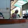 สั่งแล้วรอ ที่ ร้านอาหาร ลูกชิ้นราชวัตร
