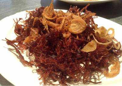 เนื้อหวาน ที่ ร้านอาหาร ไก่ทอดเจ๊กี (ส้มตำโปโล)