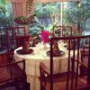 โต๊ะมุมนี้ให้บรรยากาศเหมือนทานข้าวที่บ้าน ที่ ร้านอาหาร ท่านหญิง