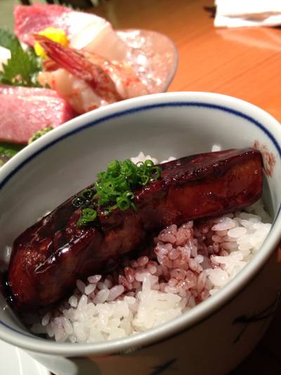 ข้าวหน้าตับห่าน ที่ ร้านอาหาร The Grill Tokyo