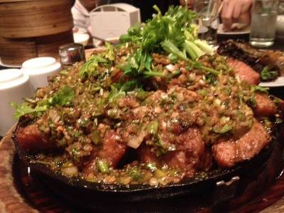 เนื้อกระทะไออาต้า กลิ่นหอมเนื้อนุ่ม ที่ ร้านอาหาร ไออาต้า (IATA)