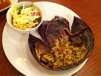 ยำไข่แมงดา ที่ ร้านอาหาร ยอดลาบเป็ดอุดร พระราม 9 ยำไข่แมงดา ที่ ร้านอาหาร ยอดลาบเป็ดอุดร พระราม 9