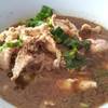 เส้นเล็กหมูน้ำตก...30 บาท ที่ ร้านอาหาร ข้าวมันไก่ดุ๊ยดุ่ย