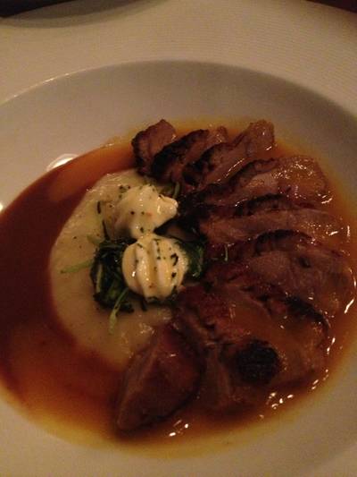 Duck l'orange ที่ ร้านอาหาร Triplets Brasserie
