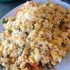 ข้าวผัด ขนาดกลาง ที่ ร้านอาหาร สวนอาหารริมน้ำ