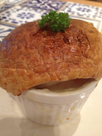 Chichen Pot Pie ที่ ร้านอาหาร Buttercup