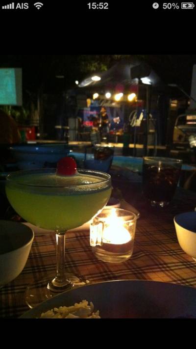 ร้านอาหาร The Retro