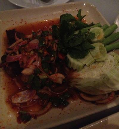 น้ำตกเนื้อตุ๋น ที่ ร้านอาหาร นิวสตอรี่ พัฒนาการ