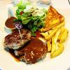 สเต็กเบอร์เกอร์หมู