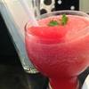 น้ำแตงโมปั่นก้ออร่อยนะ ที่ ร้านอาหาร Sweet Hound