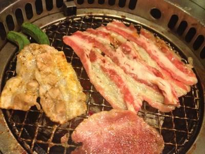 บนเตา!!! ที่ ร้านอาหาร Grilliku