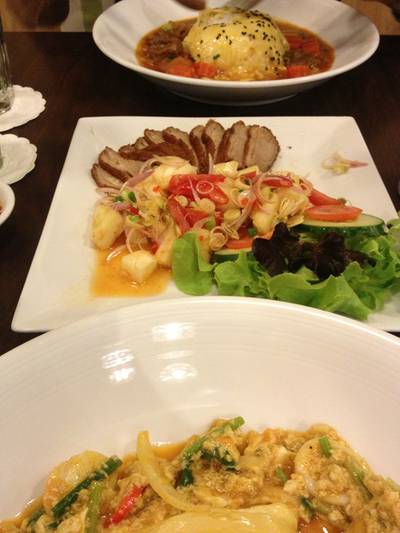 ยำเป็ด ที่ ร้านอาหาร My Cafe The Library ยำเป็ด ที่ ร้านอาหาร My Cafe The Library