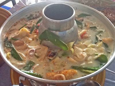 ต้มข่าเนื้อปลากระพง ที่ ร้านอาหาร เพื่อคุณ