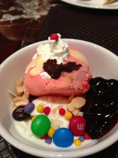 Your Own-created Ice-cream; Fruitpunch Is A-must! ที่ ร้านอาหาร Flavors @ Renaissance Ploenchit Hotel