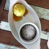 ช็อคโกแลตลาวา เปลี่ยนเป็นไอติมมะม่วงนํ้าปลาหวานแจ่ม ที่ ร้านอาหาร BITTER*SWEET
