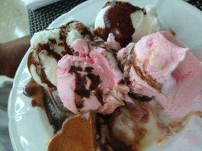 ร้านอาหาร Glass House Eastin Bangkok ร้านอาหาร Glass House Eastin Bangkok