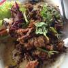ปูนิ่มผัดพริกไทดำ ที่ ร้านอาหาร แพครูวิทย์