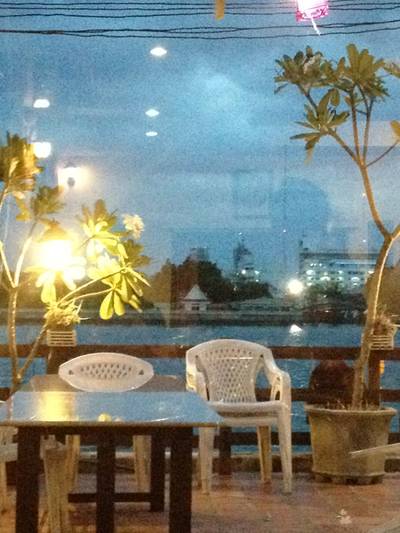 ร้านอาหาร บ้านเจ้าพระยา