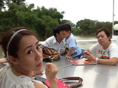 ร้านอาหาร ร้านกุ้งเป็น (เจ้เน้ยกุ้งเป็น)