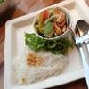 เส้นหมี่ยำไก่ฉีก ที่ ร้านอาหาร บ้านหญิง Terminal 21