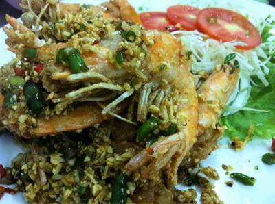 กุ้งผัดพริกเกลือ ที่ ร้านอาหาร เจริญไทย สุกี้เจ้าเก่า กุ้งผัดพริกเกลือ ที่ ร้านอาหาร เจริญไทย สุกี้เจ้าเก่า