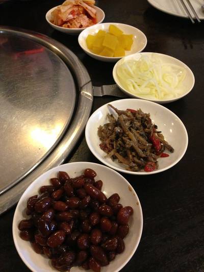 เครื่องเคียง เติมได้ไม่อั้น ที่ ร้านอาหาร ซังกุง