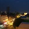 ถนนพระสุเมรุ ที่ ร้านอาหาร แจ่มจันทร์ บาร์ แอนด์ บิสโทร