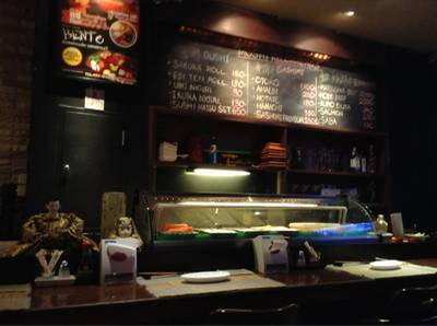 เคาท์เตอร์ในร้าน ที่ ร้านอาหาร Moshi Moshi เคาท์เตอร์ในร้าน ที่ ร้านอาหาร Moshi Moshi